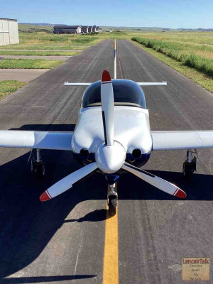 N414LG-00044.jpg